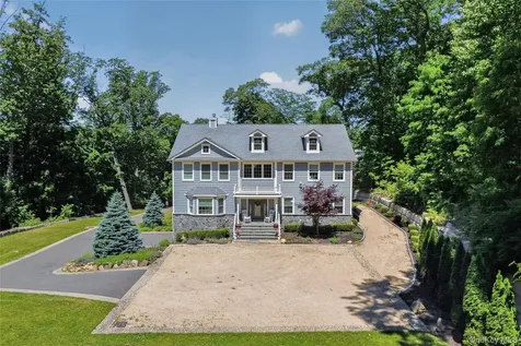 261 Harbor Road Cold Spring Harbor NY 11724