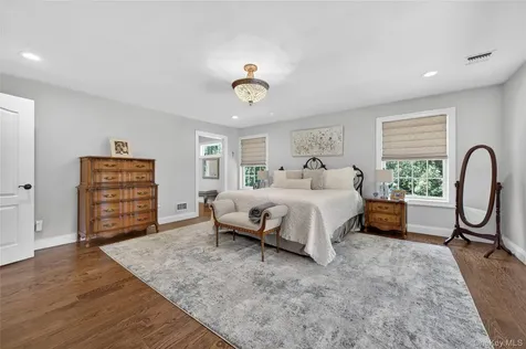 261 Harbor Road Cold Spring Harbor NY 11724