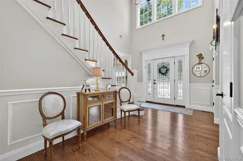 261 Harbor Road Cold Spring Harbor NY 11724