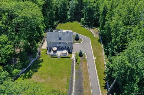 261 Harbor Road Cold Spring Harbor NY 11724
