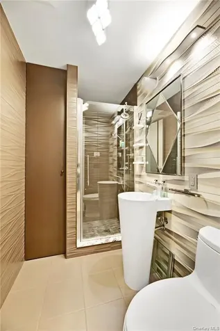 262 W End Avenue Brooklyn NY 11235