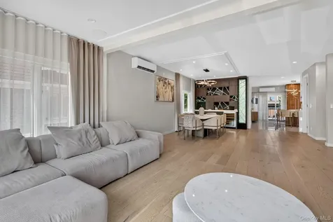 262 W End Avenue Brooklyn NY 11235
