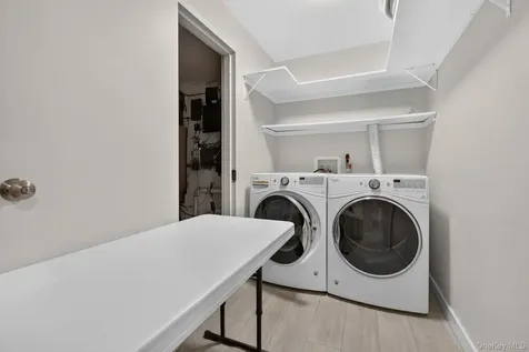 262 W End Avenue Brooklyn NY 11235