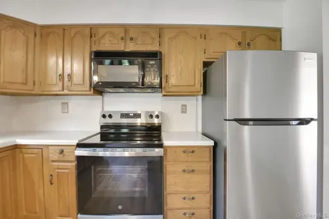 175 Overocker Road Poughkeepsie NY 12603