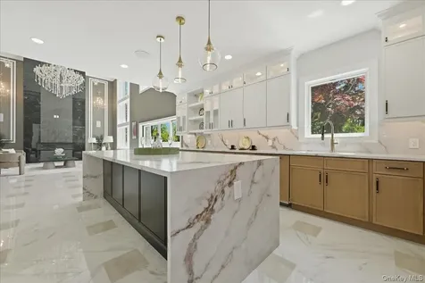 72 Haypath Road Bethpage NY 11714