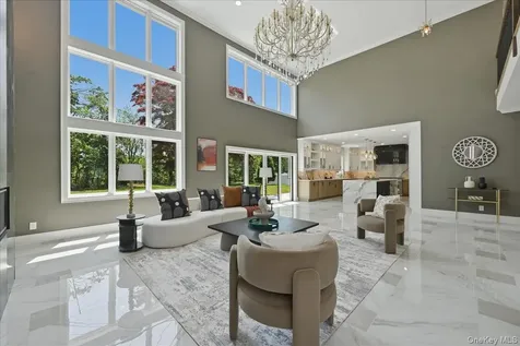 72 Haypath Road Bethpage NY 11714