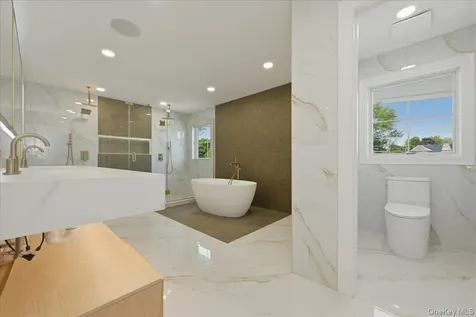 72 Haypath Road Bethpage NY 11714