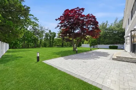 72 Haypath Road Bethpage NY 11714