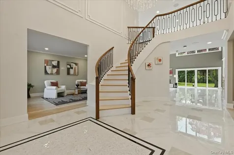 72 Haypath Road Bethpage NY 11714