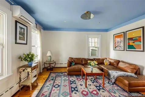 16 Worth Avenue Hudson NY 12534