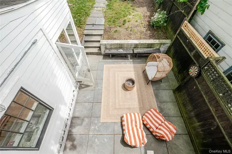 16 Worth Avenue Hudson NY 12534