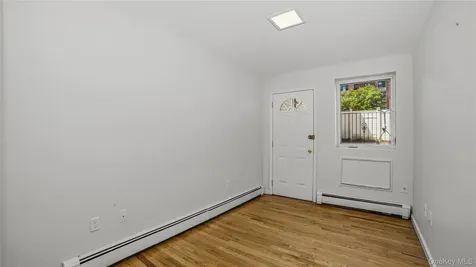 2011 Colonial Avenue Bronx NY 10461