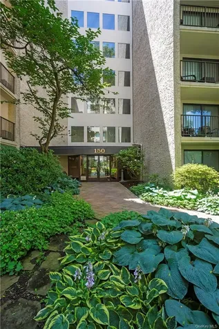 150 Overlook Avenue Peekskill NY 10566
