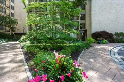 150 Overlook Avenue Peekskill NY 10566