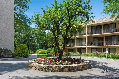 150 Overlook Avenue Peekskill NY 10566