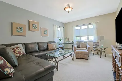 21 Soundview Drive Eastchester NY 10709