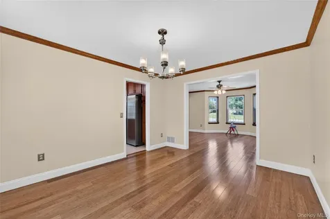 22 Hampton Place Cornwall NY 12518