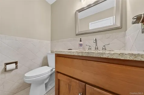 22 Hampton Place Cornwall NY 12518