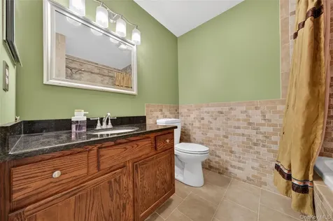 22 Hampton Place Cornwall NY 12518