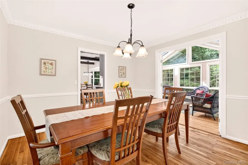 16 Soundview Loop South Salem NY 10590