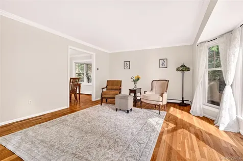 16 Soundview Loop South Salem NY 10590
