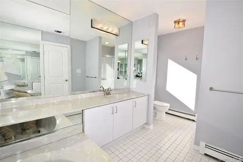 27 Jill Drive Commack NY 11725