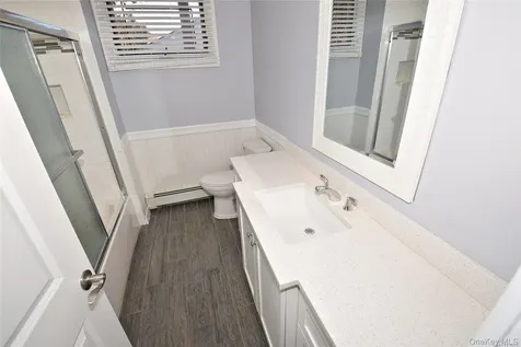 27 Jill Drive Commack NY 11725