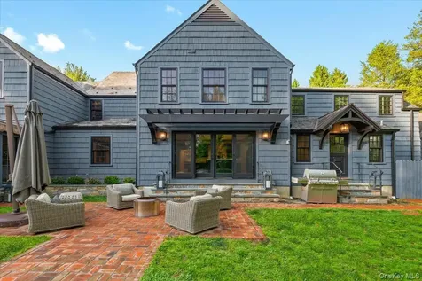 16 Pleasant Ridge Road Harrison NY 10528