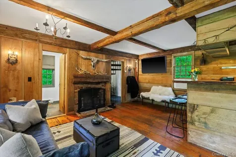 16 Pleasant Ridge Road Harrison NY 10528