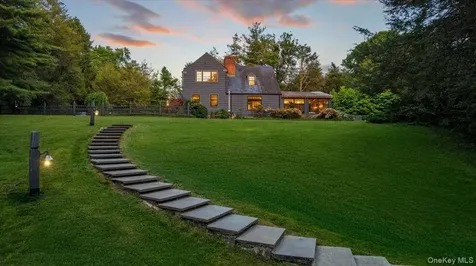 16 Pleasant Ridge Road Harrison NY 10528