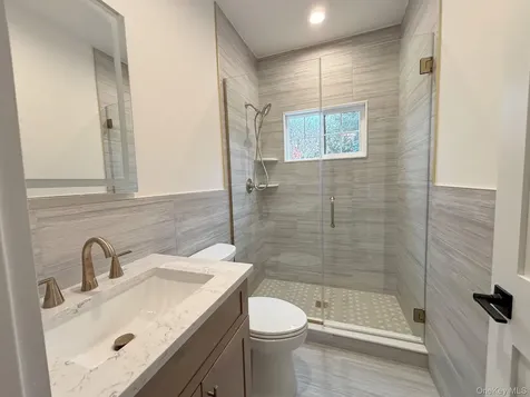 1750 Henry Road Merrick NY 11566