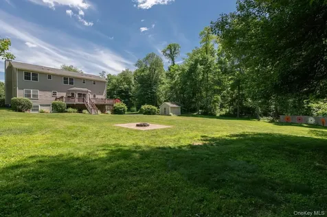 65 Marges Way Hopewell Junction NY 12533