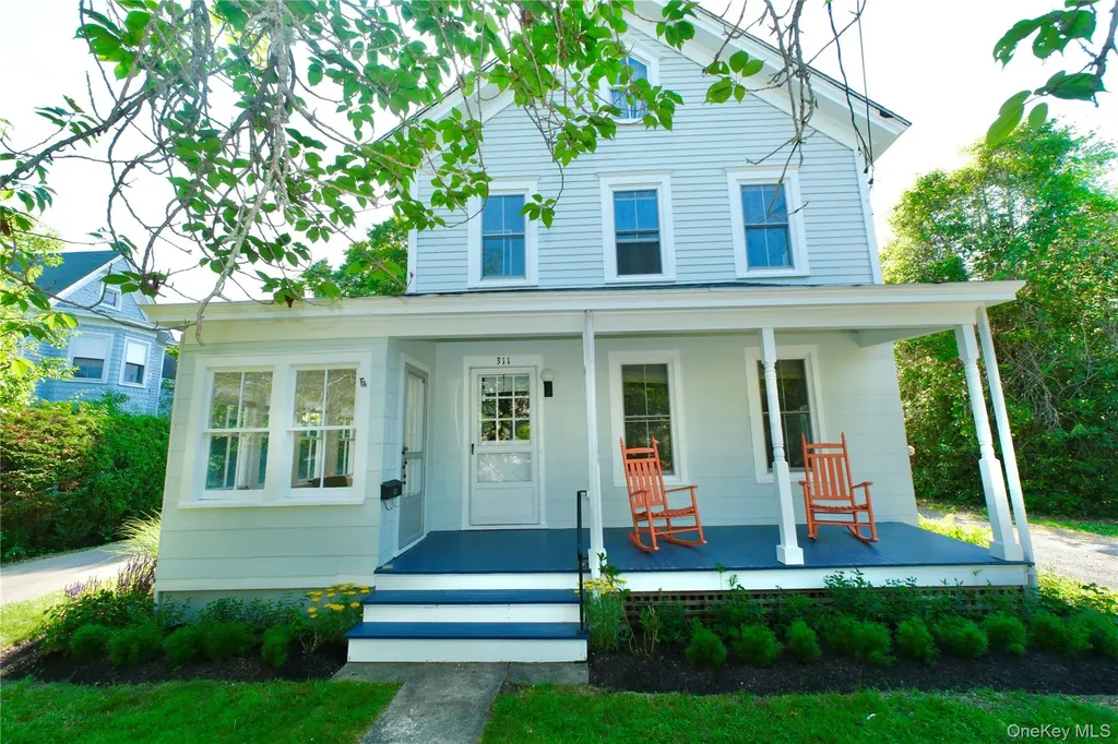 311 5th Street Greenport NY 11944
