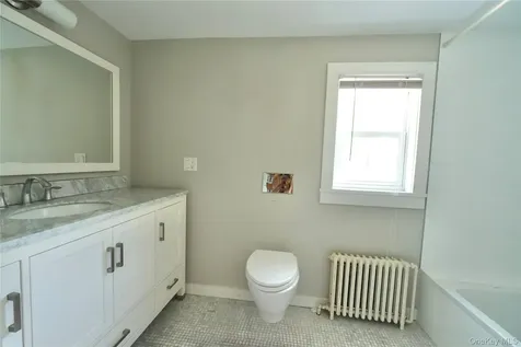 311 5th Street Greenport NY 11944