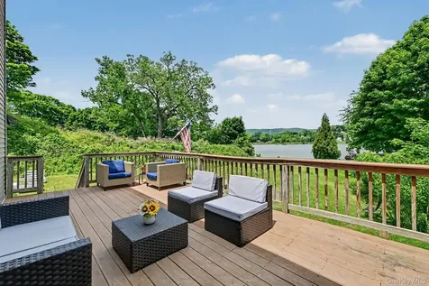 243 Kings Ferry Road Verplanck NY 10596