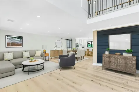 8 Allison Drive Old Bethpage NY 11804
