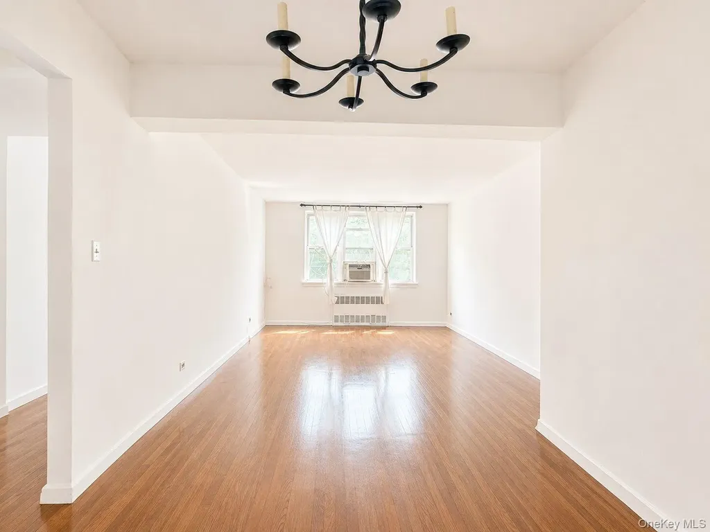 4295 Webster Avenue Bronx NY 10470
