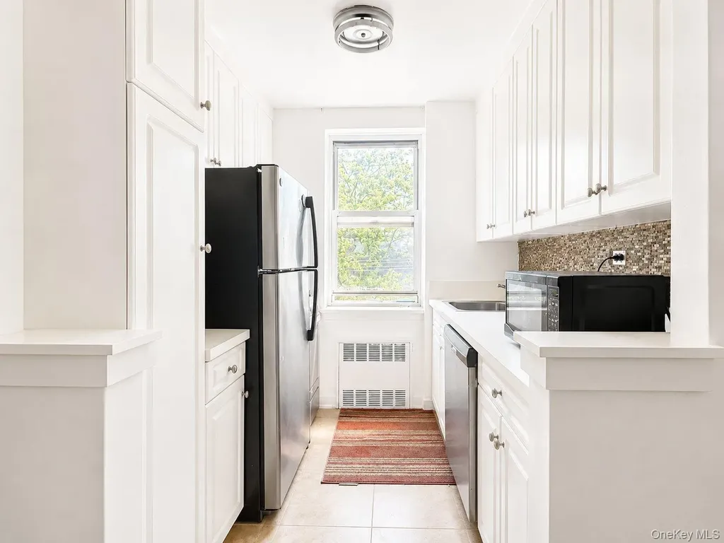 4295 Webster Avenue Bronx NY 10470