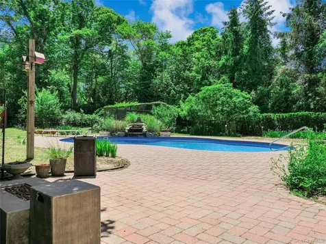 25 Esplanade Drive East Patchogue NY 11772