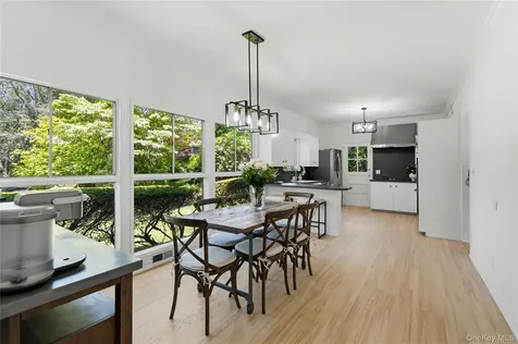 155 Birch Drive East Hills NY 11576
