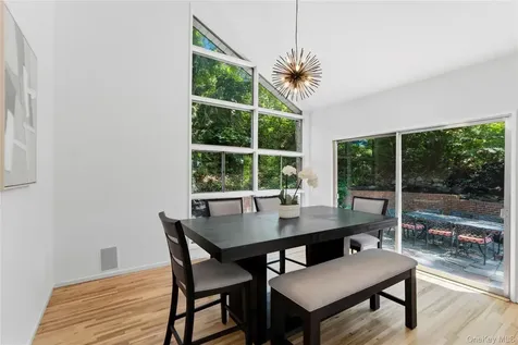 155 Birch Drive East Hills NY 11576
