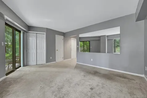 24 Ray Place Scarsdale NY 10583