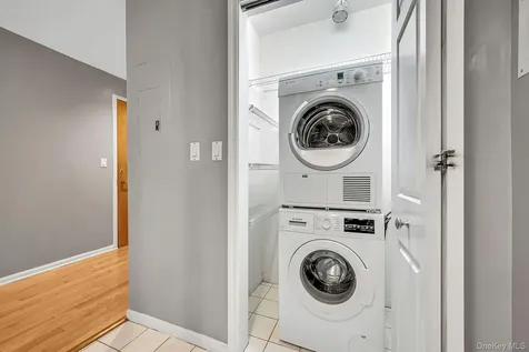 24 Ray Place Scarsdale NY 10583