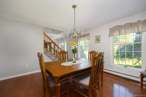 90 Leo Lane Poughquag NY 12570