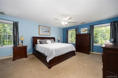 90 Leo Lane Poughquag NY 12570