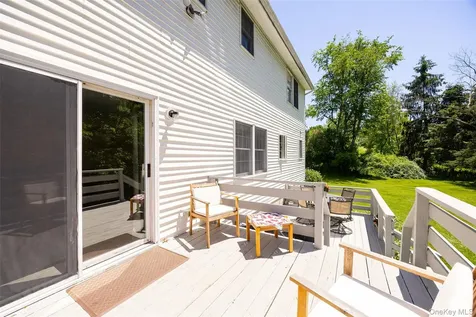 90 Leo Lane Poughquag NY 12570