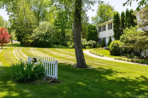 90 Leo Lane Poughquag NY 12570