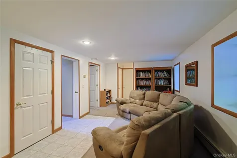 17 Cosmo Drive Hopewell Junction NY 12533