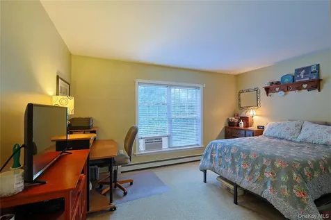 17 Cosmo Drive Hopewell Junction NY 12533