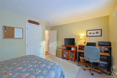 17 Cosmo Drive Hopewell Junction NY 12533